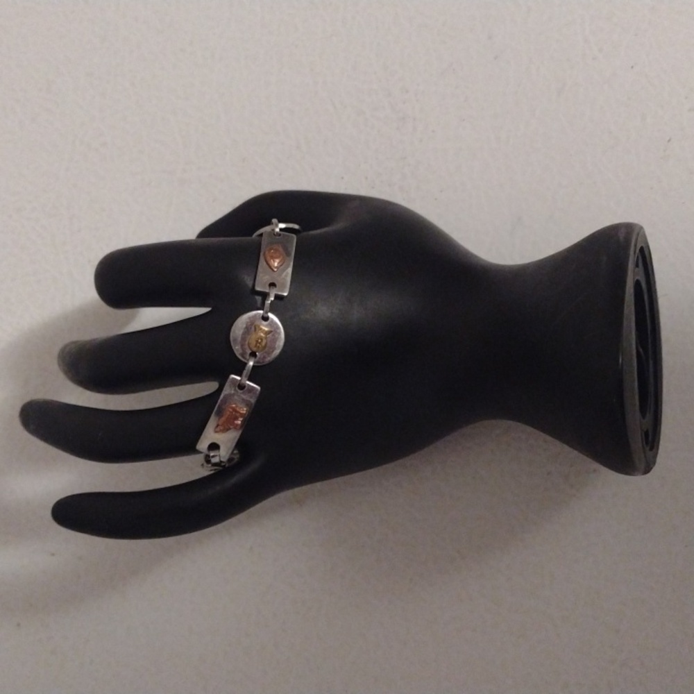 Vtg south western American Indian bracelet with copper embellishments size 7"